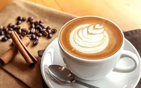 Latte là gì? Khác gì với capuchino? 6+ cách pha latte ngon