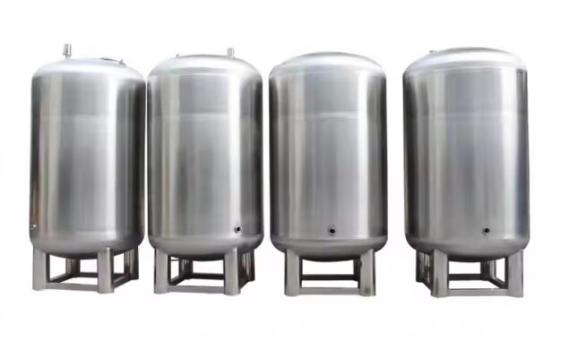 Cột lọc Inox có tốt không? Trường hợp nào nên dùng cột lọc Inox?