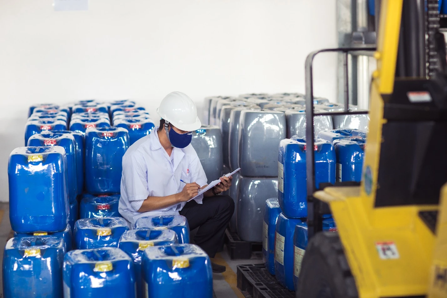 Hóa chất MAXTREAT 3006 điều chỉnh pH trong nồi hơi